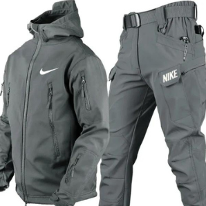 Nike - Kurtka przeciwwiatrowa i spodnie