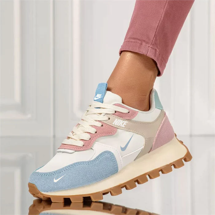Damskie buty sportowe